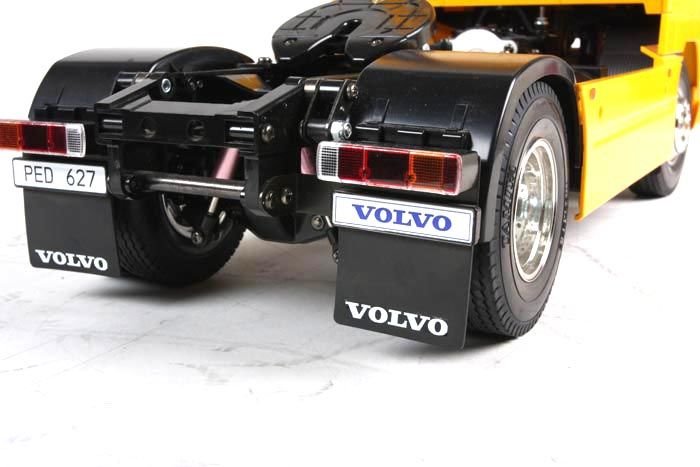 Tamiya%20%20%201/14%20Volvo%20FH12%20Globetrotter%20420